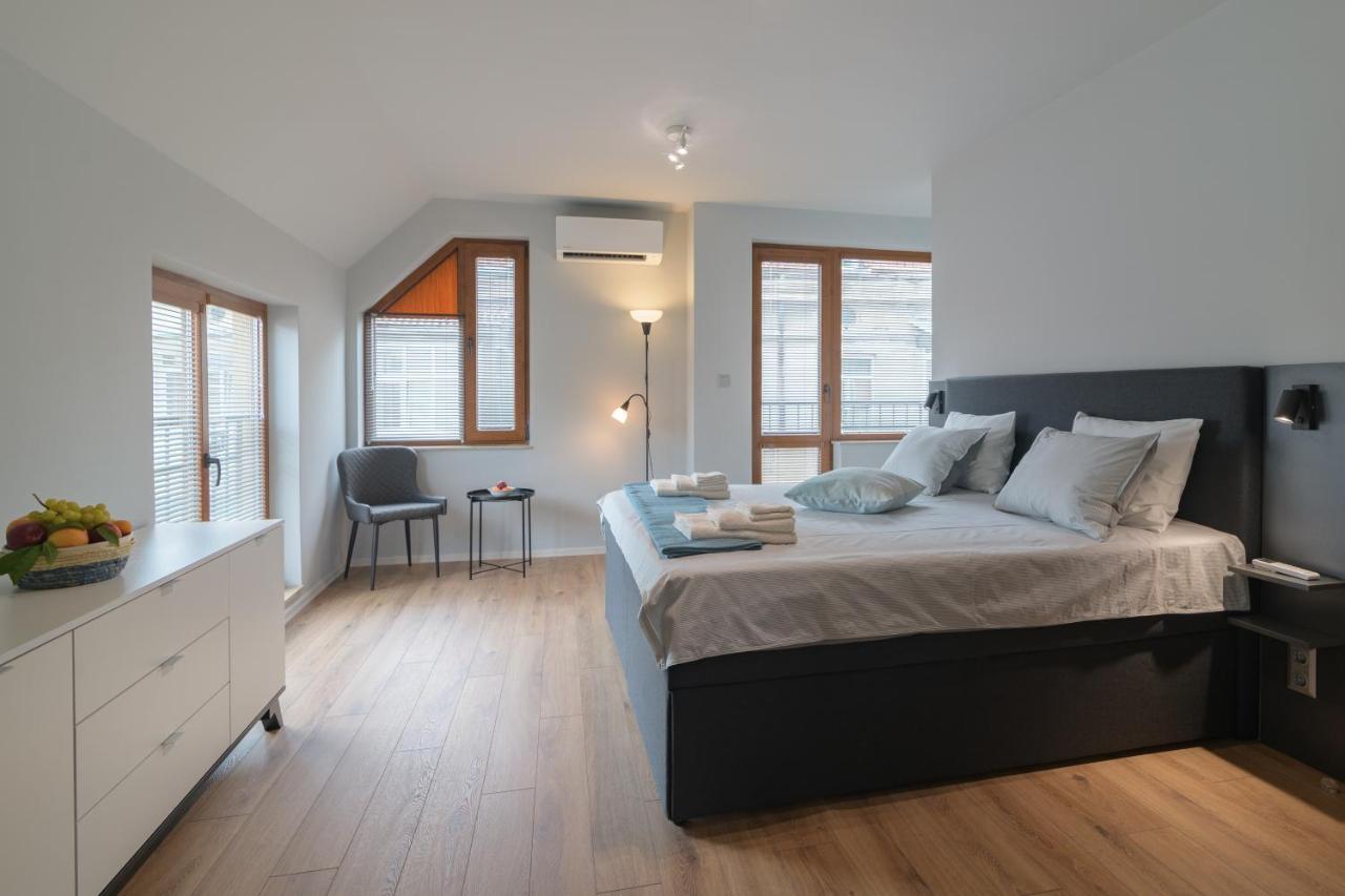 Magdalena Apartment - Two Bathrooms, Perfect City Center Warna Exterior foto